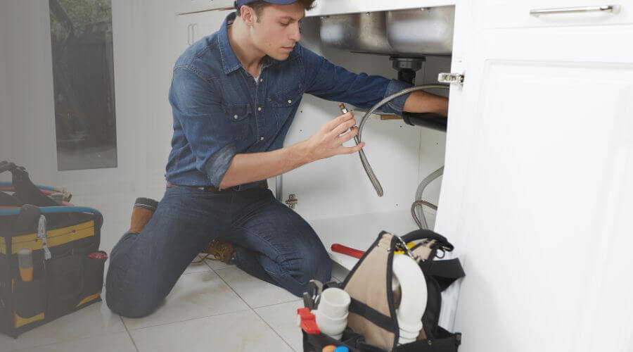 Expert burst pipe repair services in Mohawk, MI